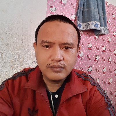 Ardi3041's profile picture. Travelling