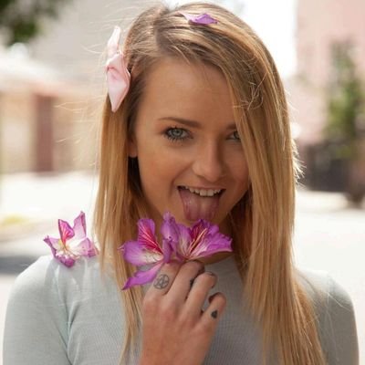 ArceliaSwanson8's profile picture. 
