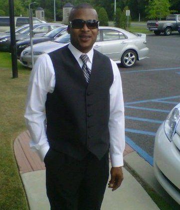 knoel23's profile picture. 