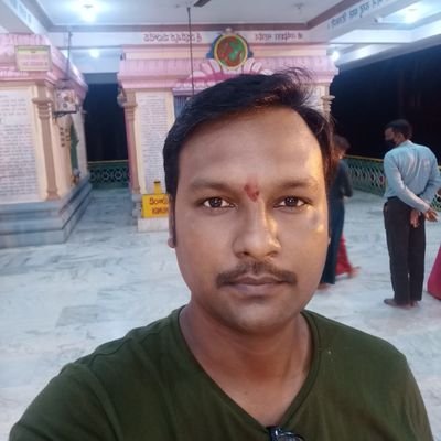 DineshMandal008's profile picture. 