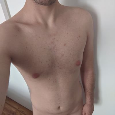I'm a guy, 19 years old. Model @PornhubModels
https://t.co/H6CUMUEcAE