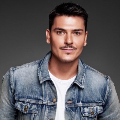 Mario dedivanovic deals