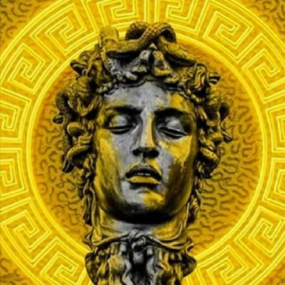Psicólogo🔱
Brainstormer🧠
Tedxter📢
Nunca vas a conseguirlo todo, tu ya lo eres todo🕉️