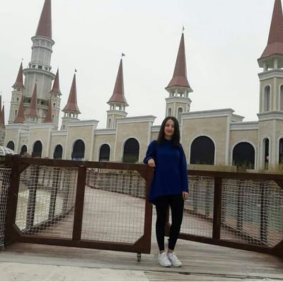 busraa_ygt_'s profile picture. akdeniz üni 
psikoloji 👥