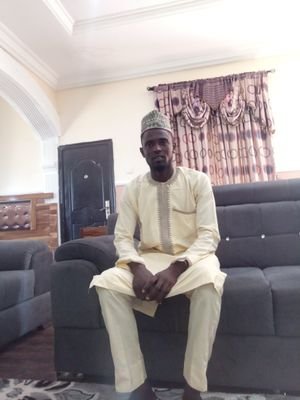 auwalmairai's profile picture. 