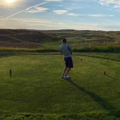 2DownAllStar's profile picture. 