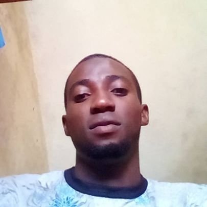 DamolaSodeeq's profile picture. I dont take a shit from bitches😉😉