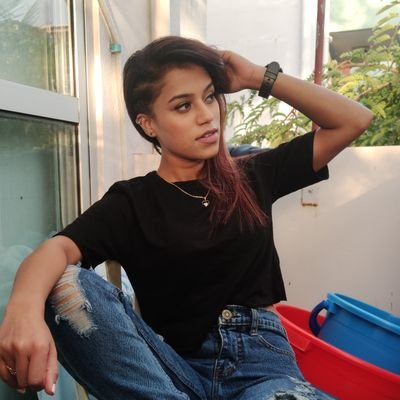 👩🔧🧰📷
🇳🇵
The words coming out of my mouth are all of me unfiltered, raw, and real. Love it or hate it, it’s up to you. 🖤😉
