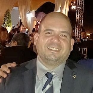 Libertario, Cristiano, Patriota, Autodidacta.. Sureño por la Gracia de Dios..!