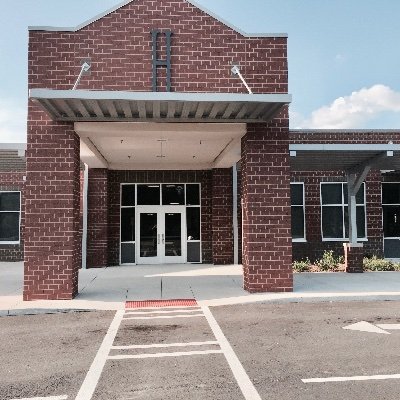 An academic magnet school focusing on STEAM and Ag in the classroom.
