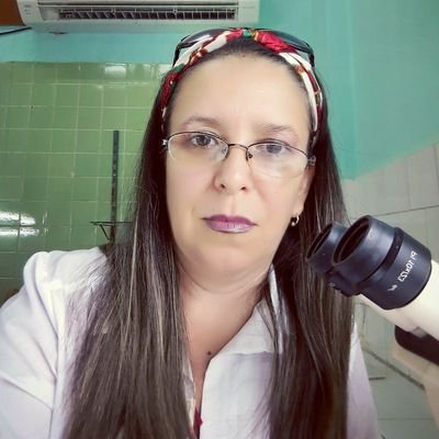 Especialista en Microbiología,
Máster en Enfermedades Infecciosas,
Profesora de Microbiología y Parasitología Médicas en UMH