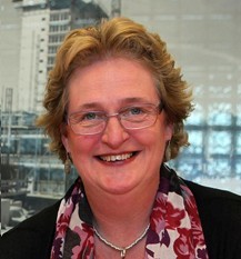 ElsVerdonk's profile picture. Stadsdeelwethouder Nieuw-West                              Lees mijn blog via:http://t.co/W4uwgKJKDx