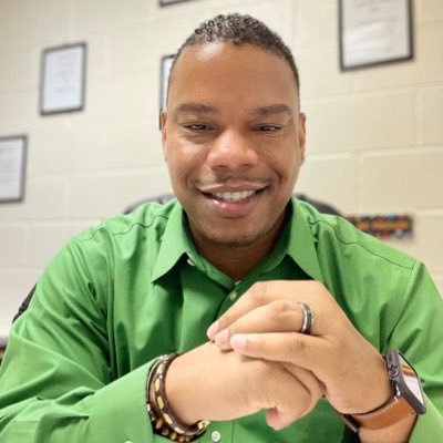 StevieGreenVSU's profile picture. Dean of Students, Counselor, Educator, Motivator, Encourager, Empower(er), Husband,and Father. “Pouring my TODAYS into students TOMORROWS!”