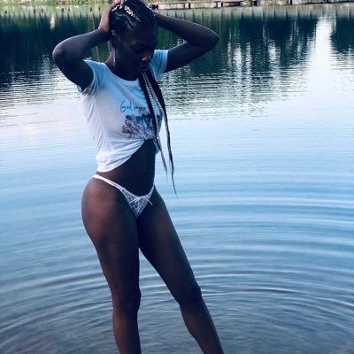 18+ | 20 | ✨ Content Creator ✨| Scorpio | OF coming soon🤪| dm me for booking/meet up or “menu” 🤑