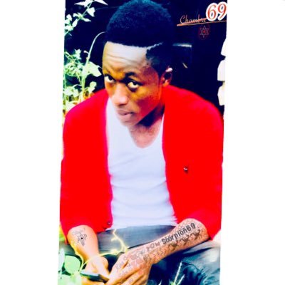 YebouaKouadioG3's profile picture. 👄Mr lē sēdūčtēūrčhārmēūr🇨🇮🧢👖👕🥾LË ČHØŪČHØŪ DĘS ÑÅÑÄS🥰💖😍