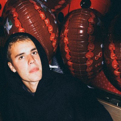 only the beliebers know the true justin bieber. | fan account @justinbieber | scooter follows