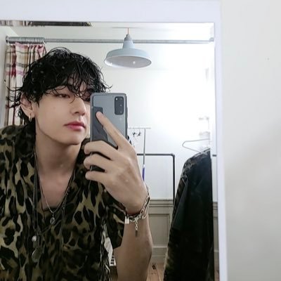 essaleen1's profile picture. #ipurpleyou💜