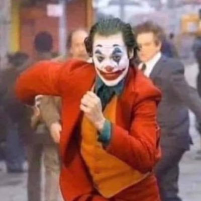 bradhins's profile picture. 