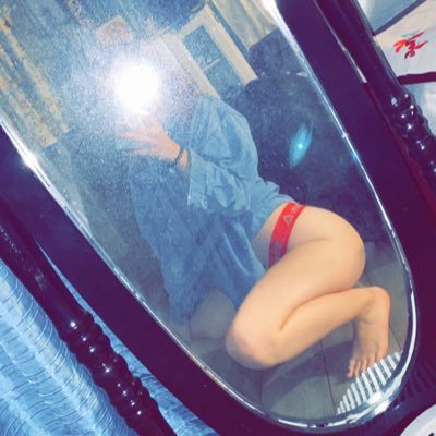 🍃smoke the marijuana and get high. stay above the wicked and fly.🍃