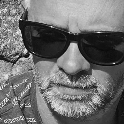 dyates1964's profile picture. Amateur wood turner, microscopist, musician and jockey.  Husband to Christine. Dog dad. Realist.