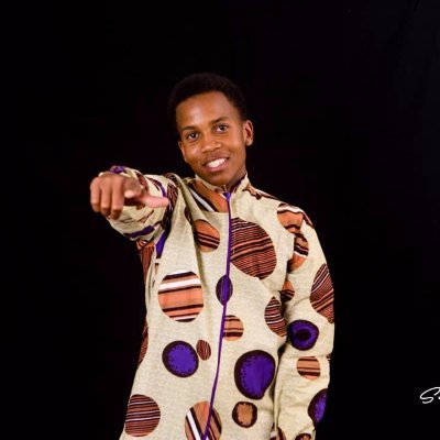 aroejb1_'s profile picture. DJ | Producer | Photographer | Sound Engineer | Director 
》@aroejb1