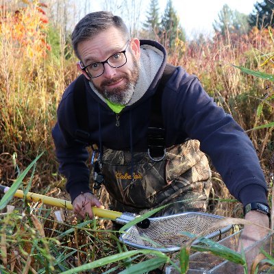 I'm an Aquatic #Ecologist working in the Lake Simcoe #watershed. I post about all things stream #ecology and watershed health. #scicomm #RiverResearcherRob