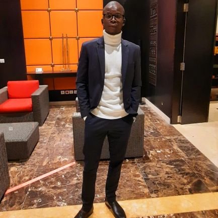 ▪︎Economiste
▪︎DRH
▪︎ Promoteur de l'entreprise NMAF
▪︎Bloggeur https://t.co/c7BxIMFzVv
▪︎leader philanthrope
▪︎https://t.co/Gvtk4kKmIc