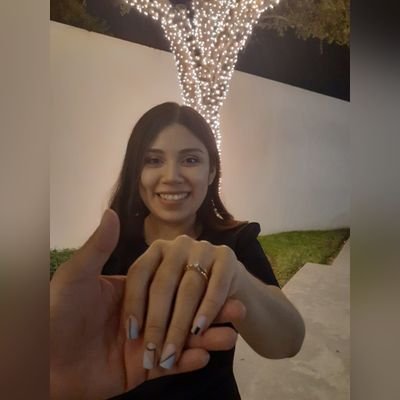 Hija de Dios.Redimida, transformada y restaurada.Enamorando su corazón💖// Agua Viva Internacional Reynosa//Ingeniera//Quién diera que tuviesen tal 💖🔥.
