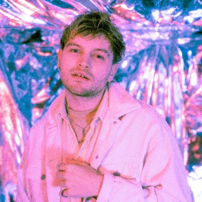 BadLoveForReal's profile picture. 𝑆𝑎𝑑𝐵𝑜𝑦 𝑃𝑜𝑝 // 𝑆𝑡𝑜𝑘𝑒/𝑀𝑎𝑛𝑐 🥀 New single ‘Cashmere Tears out now 🖤