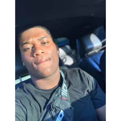 new Twitter 🤷🏾♂️ NJ👨🏽🍼 •Gramfam21🐯•SC:lhf_keeper •Tattoo artist/promoter (InkbyAyeewill) DMV✈️ La •E4SCC •Stop lurkin hit that follow button!