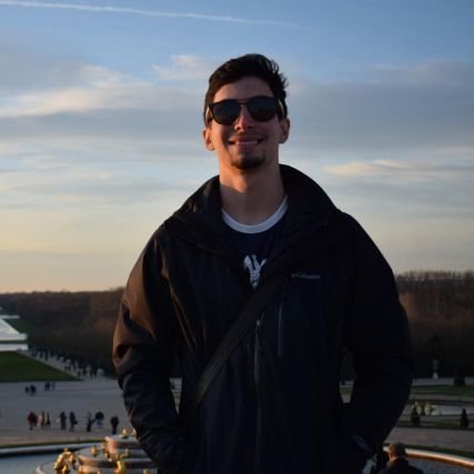 matrezende99's profile picture. Jurista em formação pela @FGV | Pelo fim da espoliação