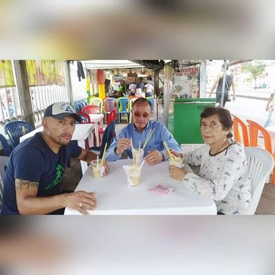 Independiente.....futbol al 100% Hincha del mas grande de colombia MILLOS FC....
Boca, Real Madrid y chelsea ....