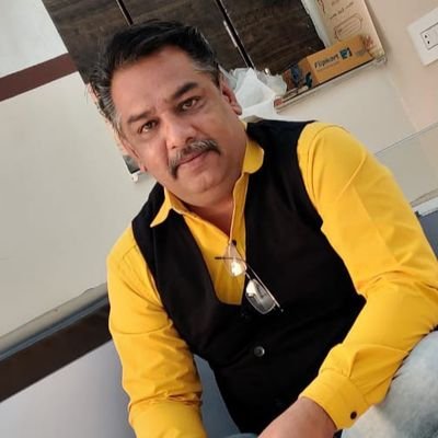 जल्दी ही तुझे तेरी ही भाषा मे जबाब दूंगा,,
बस कुछ पल और इंतजार कर,,,
ये शब्द ,,
देशद्रोहियों के लिए,,चाहे वो कोई भी हो,,