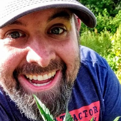 Technology Director, Certified Organic Farmer, Geek/Nerd, Technology Enthusiast, Food Addict, Advocate/Ally of 🏳️🌈🏳️⚧️🏴☠️ | He/Him