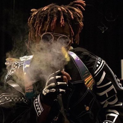 AImostFam0us's profile picture. 20