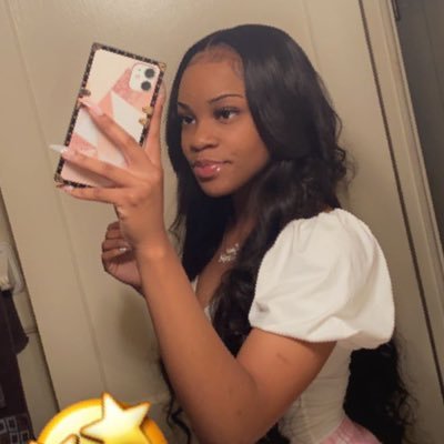 NiaNicoleS's profile picture. Sc: niarr188👻