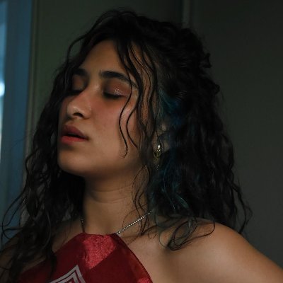 A única certeza que eu tenho é que o amor é a coisa mais linda desse mundo 💕
Vem ver minhas fotos insta @nvaartproduction 💙