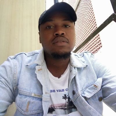BucksNduh's profile picture. Mech Engineer 👨‍🏭
Process 101
Khosi fan✌️