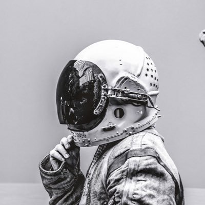 jeremy_clrk's profile picture. 🧐