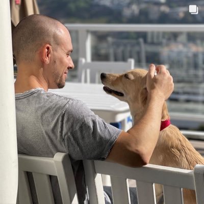 ▶️ 1.7mil+ YouTuber, 👨💼 founder/CEO @Cubebrush and 🎓 creator of ART School for Digital Artists (29,000+ students) 👉 https://t.co/2A6BFH5zAy