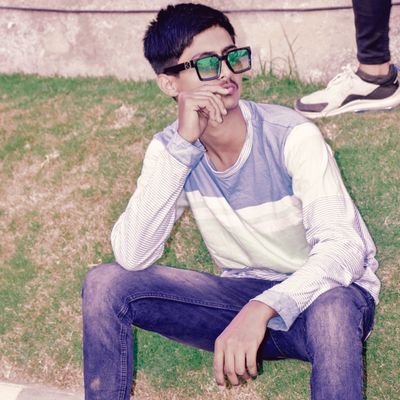 NavedQu72827375's profile picture. bhot hard fir bhi Kamal hai