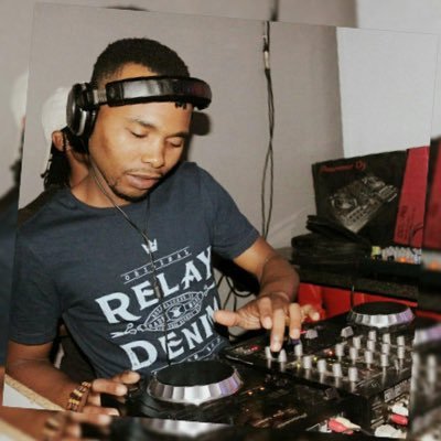 ChrisDeDeeJayS1's profile picture. Composer|BackgroundSinger|DeeJay.