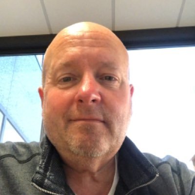 DaveSau50399637's profile picture. 