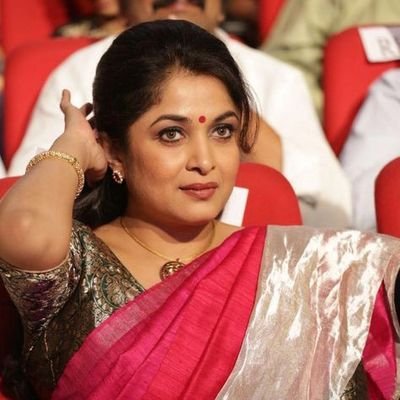 👶🏻Fan: @meramyakrishnan ❤️
😋Visual Artist✌🏻