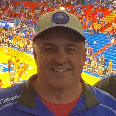 Living the dream in KC! Kansas Jayhawk baseball alum. Pretty much a sports junkie. Life is too short not have fun! ! Views here are my own.