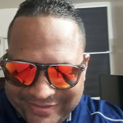 Elangel_36's profile picture. 