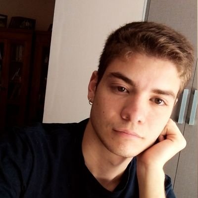 Estudiante de Cs. de la Computación en FAMAF, UNC.