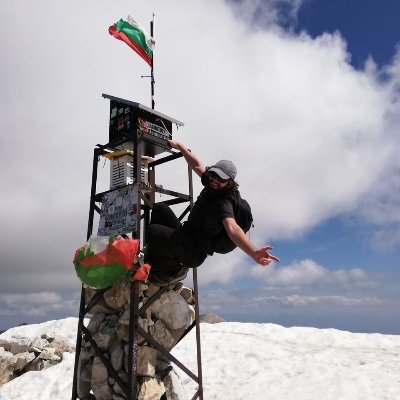 krisfris39's profile picture.