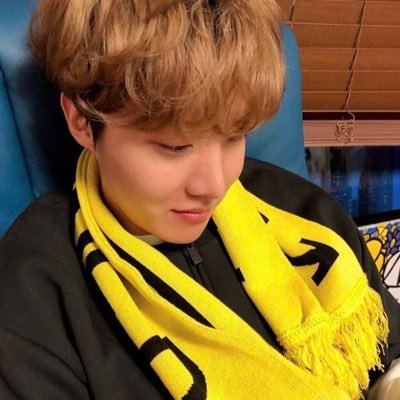 UPoop45's profile picture. an ARMY forever 💜💜