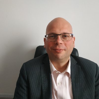 Expert comptable et recruteur spécialisé en paie